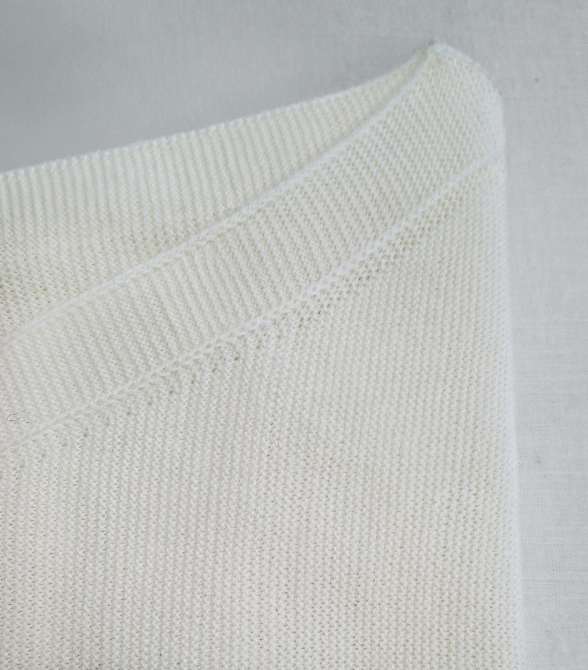 Maglia Pura Lana Merino scollo barchetta